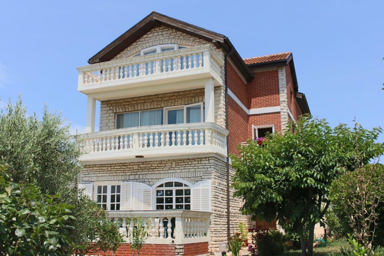 Apartments Guberina Šibenik Buitenkant foto